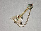 STRINGED INSTRUMENT BROOCH BY MANDLE