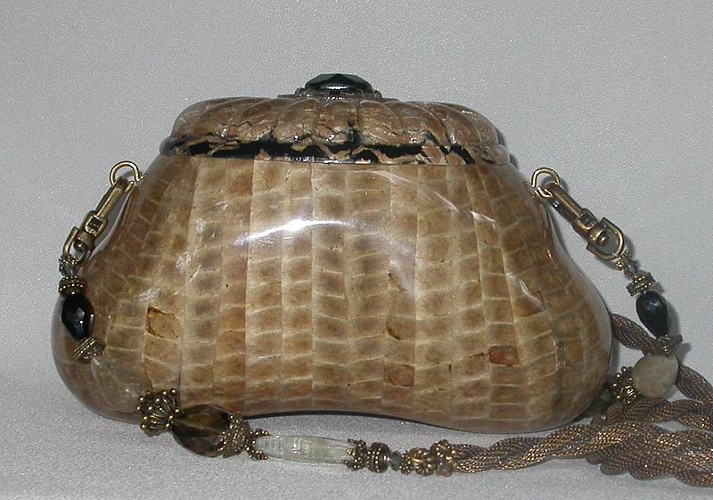 PATTERNED PURSE BY MAYA