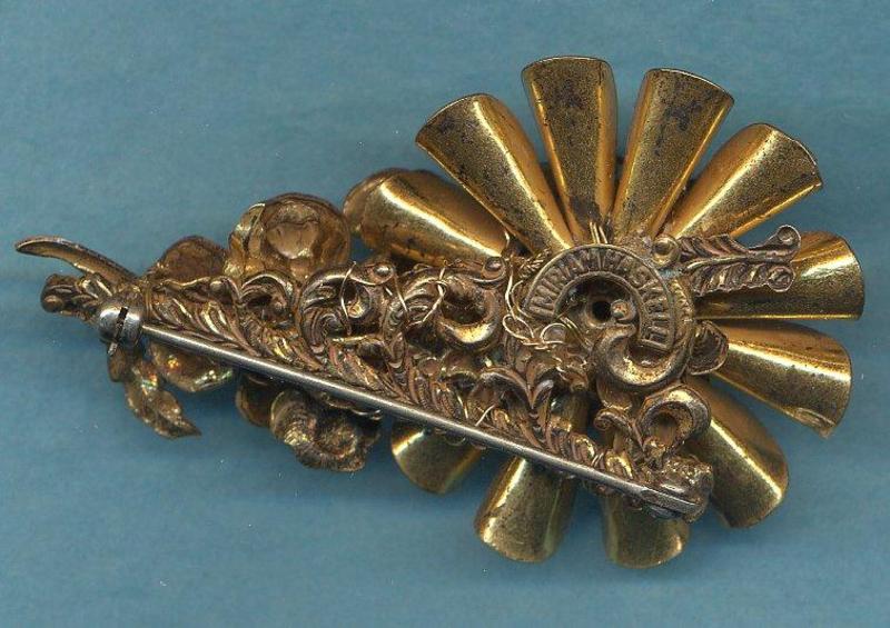 MIRIAM HASKELL FLOWER BROOCH