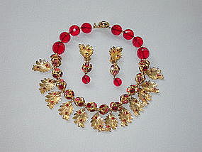 deLILLO GOLD AND RED LEAF NECKLACE AND EARRINGS