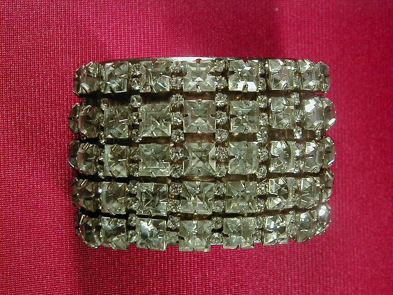 SORRELL RHINESTONE CUFF BRACELET