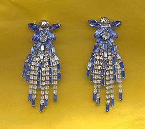 Hattie Carnegie Dangle Earrings