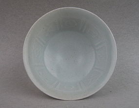 Yuan Dynasty Shufu White Glaze Bowl With Emblems