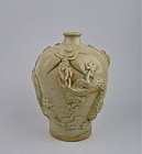 A Extremely Rare Meiping With Relief of Three Dragon