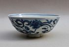 A MING DYNASTY ZHANGZHOU WARE BLUE & WHITE BOWL WITH LOTUS