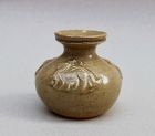 A RARE AND NICE SMALL MINIATURE VASE WITH THREE GOATS