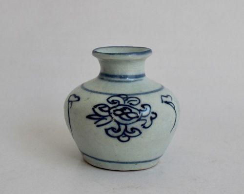 Blue and White Small Jarlet of Late Ming Dynasty 17th Century