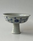 A MING DYNASTY STEMCUP WITH CHRYSANTHEMUM FLOWER