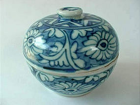 Blue & White Circular Box ( Late Ming 17th Century )