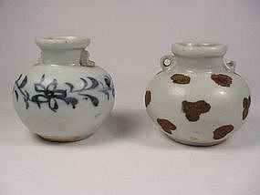 TWO YUAN DYNASTY JARLET