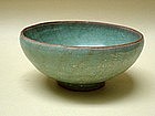 A Song Longquan "Guan Type" Celadon Cup