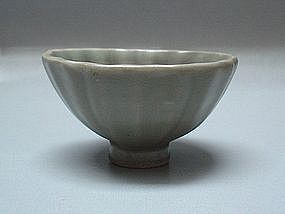 A Longquan Celadon Fluted Sides Cup