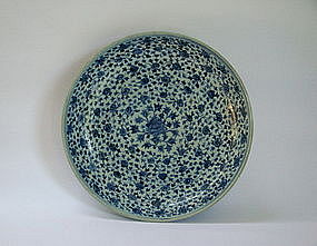 A Large B/W Dish With Pattern Of Small Flower Scrolls