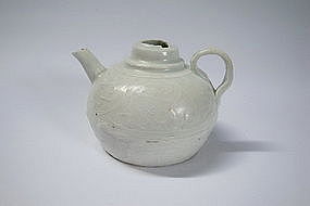 A White Glaze Small Wine Ewer (Northern Song Period)