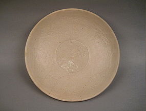 A Rare Song Dynasty Dingyao Plate
