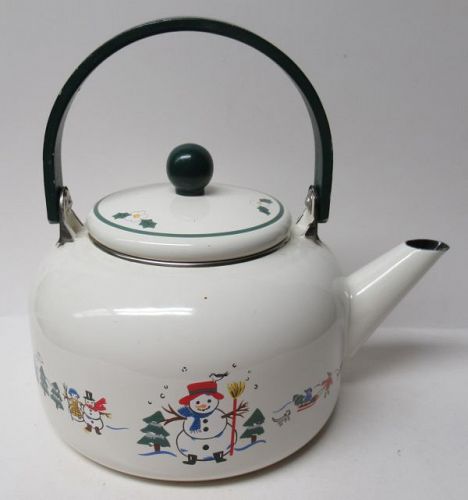 Pfalztgraff SNOW VILLAGE Metal TEA KETTLE with Lid andHandle