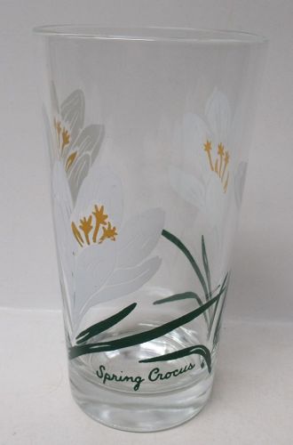 Boscul Vintage White SPRING CROCUS 5 Inch PEANUT BUTTER Glass