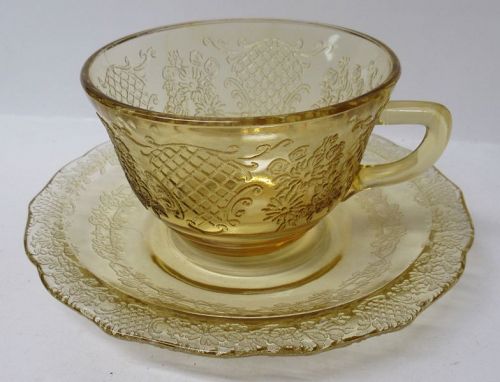 Federal Amber NORMANDIE Bouquet and Lattice CUP and SAUCER