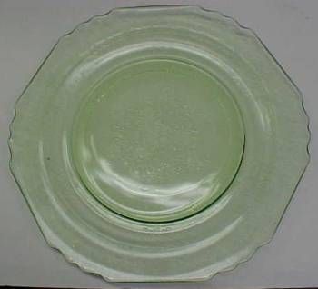 Hazel Atlas Green Florentine No Poppy No Inch Dinner Plate Item