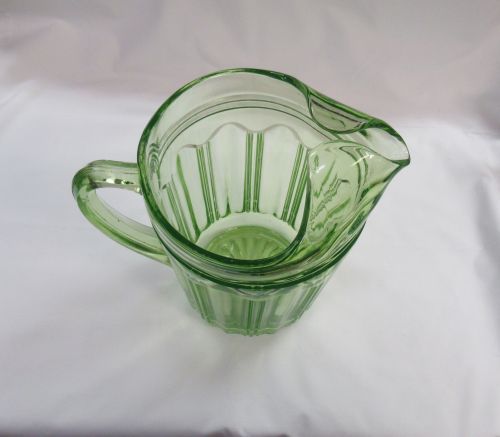 Hocking Green COLONIAL KNIFE and FORK 7 In 54 Oz PITCHER