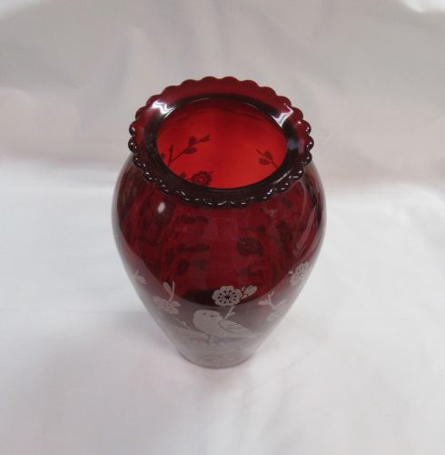 Anchor Hocking Fire King Royal Ruby 9 In BIRDS On A NEST VASE