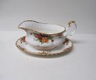 Royal Albert OLD COUNTRY ROSES GRAVY or SAUCE BOAT with Under Plate
