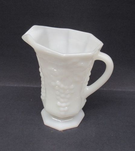 Anchor Hocking Milk Glass VINTAGE GRAPE 6 1/2 In 20 Ounce JUICE PITCHE