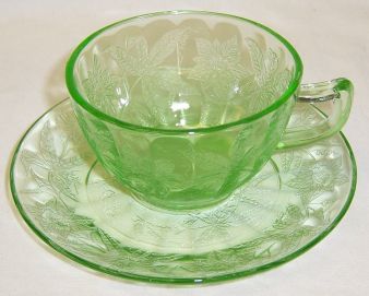 Jeannette Green FLORAL POINSETTIA Tea or Coffee CUP and SAUCER