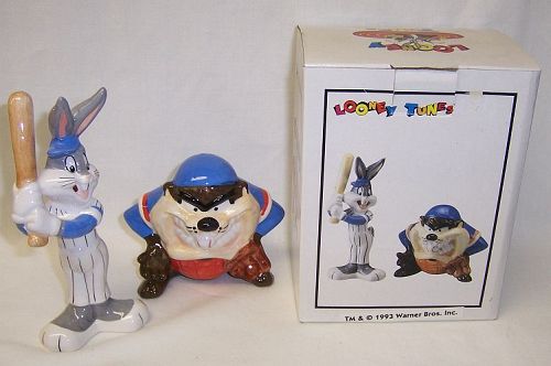 Looney Tunes '93 TAZMANIAN DEVIL-BUGS BUNNY Salt and Pepper Shakers