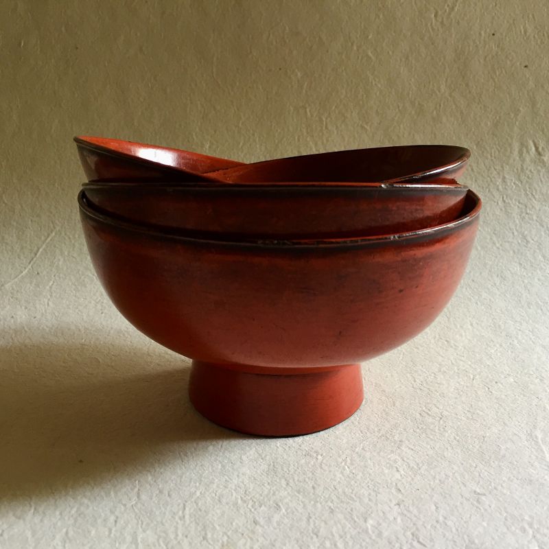 Complete set of 4 Negoro bowls.