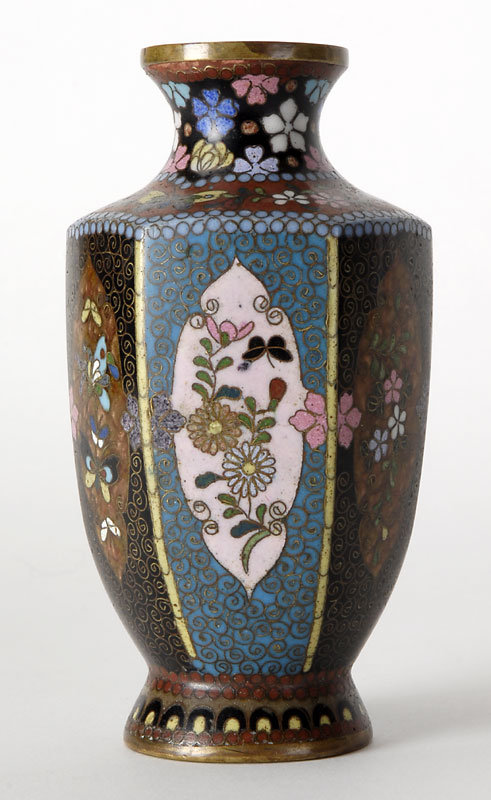Small Japanese Cloisonne Enamel Vase, Meiji.