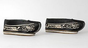 A Pair Chinese Manchu Women's Shoes, late Qing.