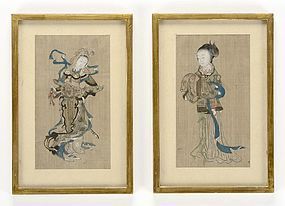 Two Small Antique Chinese Paintings on Silk, Qing.