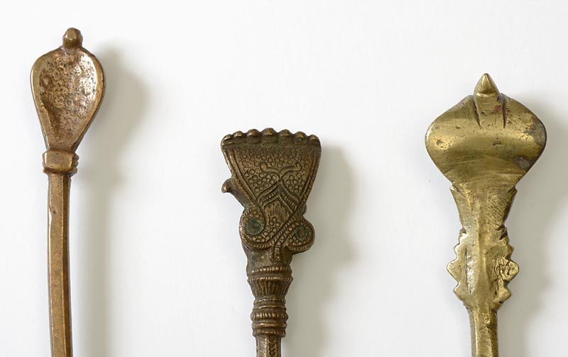 Collection of 6 Indian Bronze Ritual Spoons &quot;Pali&quot;.