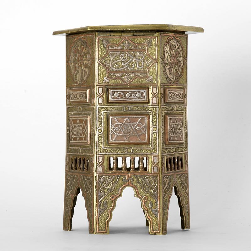 Inlaid Mamluk Revival Cairoware Miniature Table Box, Egypt or Syria.