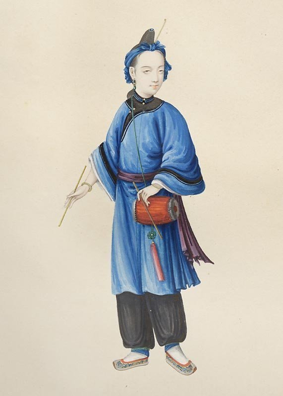 Fine Chinese Trade Painting on Paper of a Manchu Lady, Early 19th C.