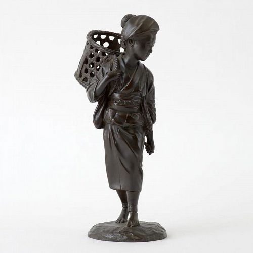 Signed Japanese Bronze Okimono of a Bijin, "Seiya" Meiji / Taisho.