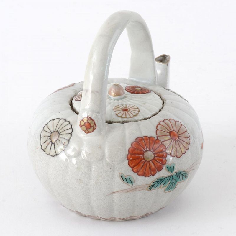Early Japanese Kakiemon Style Porcelain Teapot with Chrysanthemum.