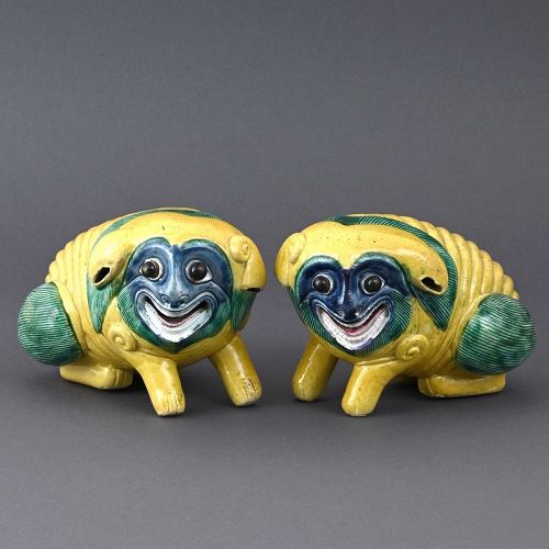 Pair of Chinese Porcelain Models of Pekinese Dogs, 1st Half 20th C.