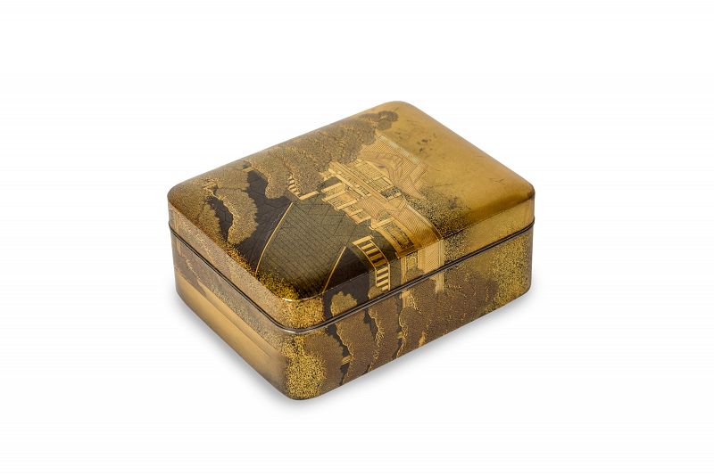 Japanese golden lacquered kobako (box)