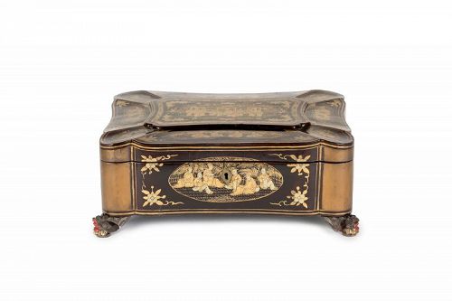 Chinese canton export black and gold lacquered box