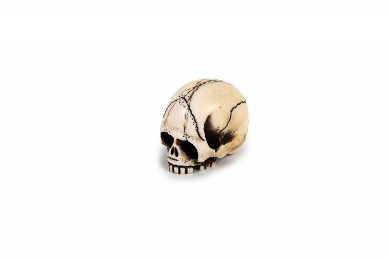 Japanese skull netsuke