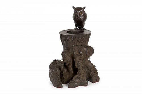Japanese owl on a tree stump Meiji bronze sculpture