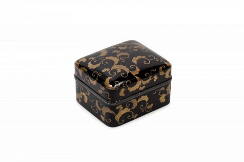 Japanese black and gold lacquer foliage kobako