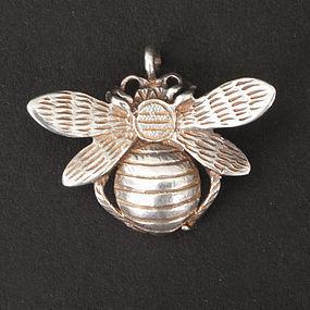 Vintage Honey Bee Pendant Sterling Silver & Gold Wash