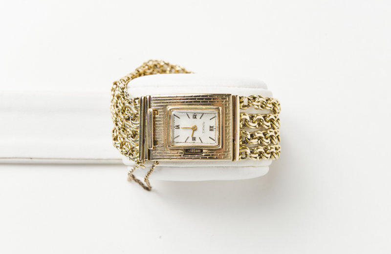 Ladies 14K Yellow Gold Baume &amp; Mercier Bracelet Watch