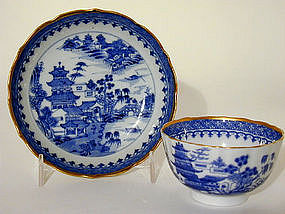 Chinese Export Canton Teabowl and 
Saucer