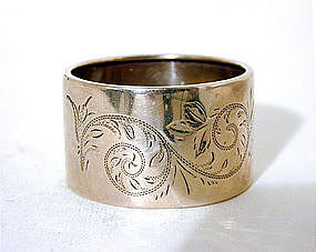 An American Victorian Sterling Napkin Ring, C 1860