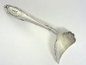 Small American Silver Baby Food Pusher, Ca 1927