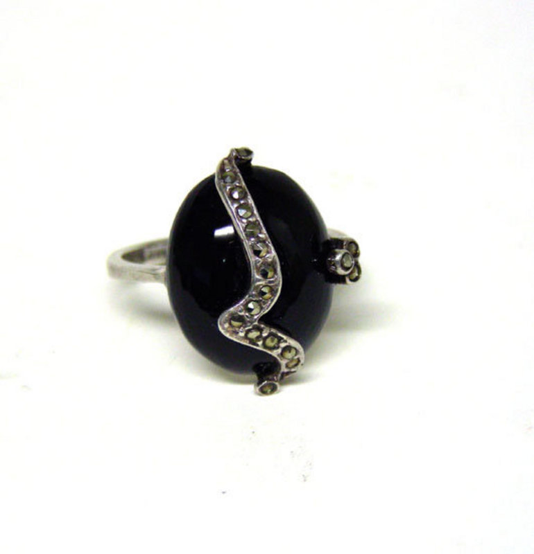 Vintage Art Deco Silver And Onyx Ring 
with Marcasite